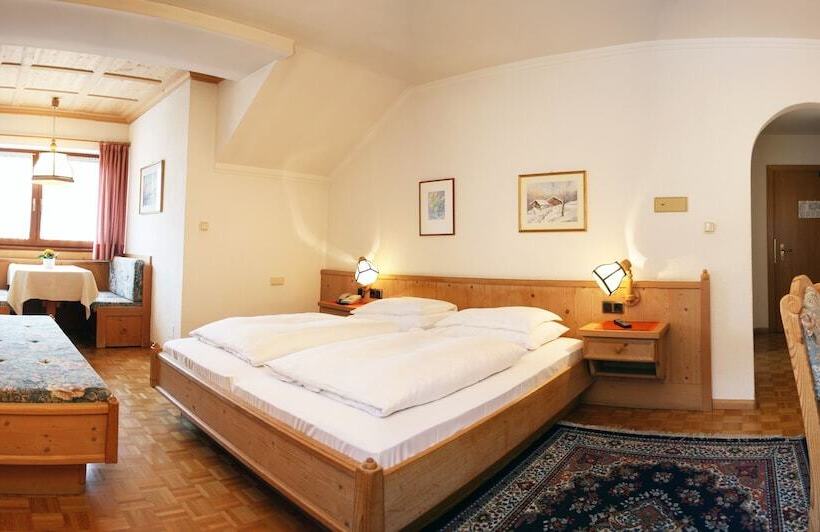 هتل Dolomiti Madonna