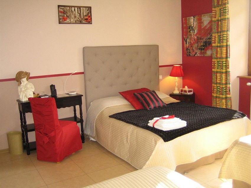 בית מלון כפרי Domaine Le Castagné