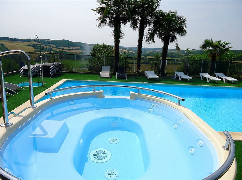 בית מלון כפרי Domaine Le Castagné