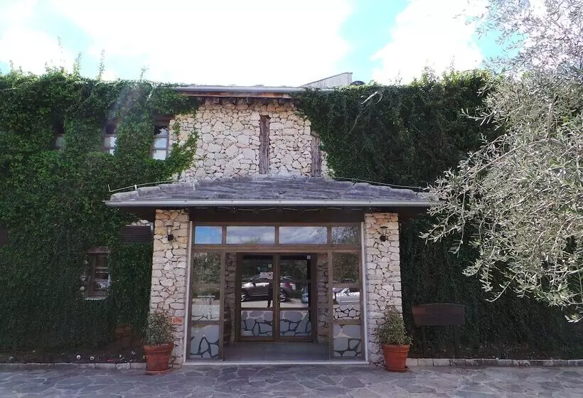 هتل Herceg Etno Selo Međugorje