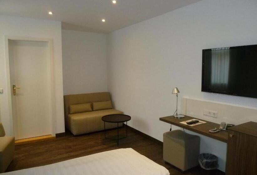 בית מלון כפרי & Gasthaus Backmulde