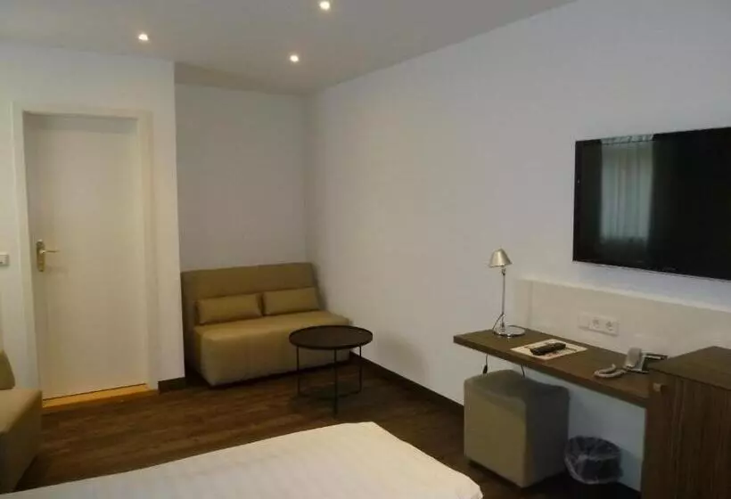 Hotel & Gasthaus Backmulde