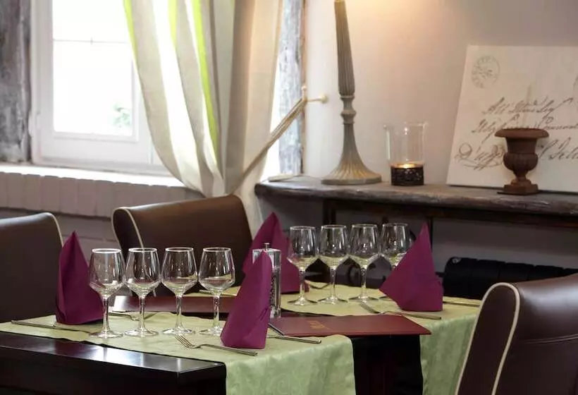 酒店 Logis Hôtel Les Nymphéas