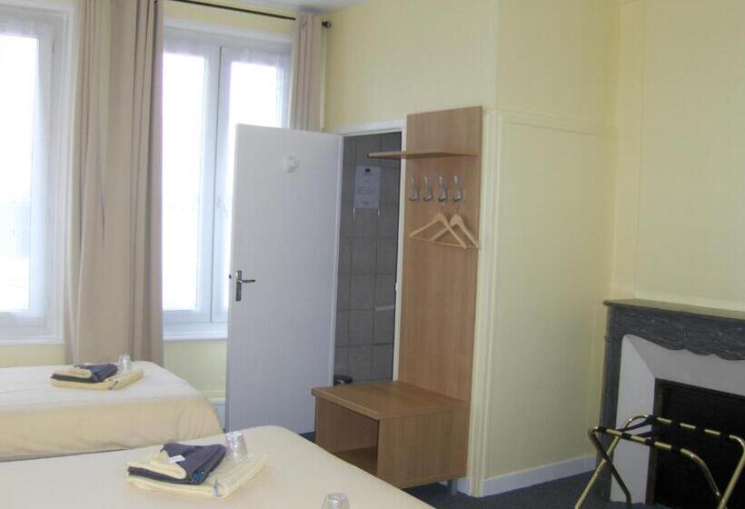 酒店 La Tour De Crecy