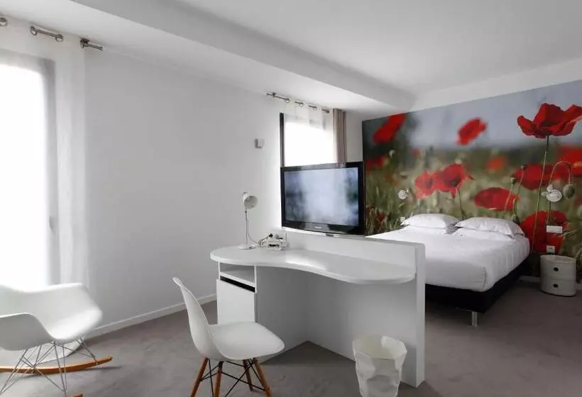 ホテル L’échappée Belle