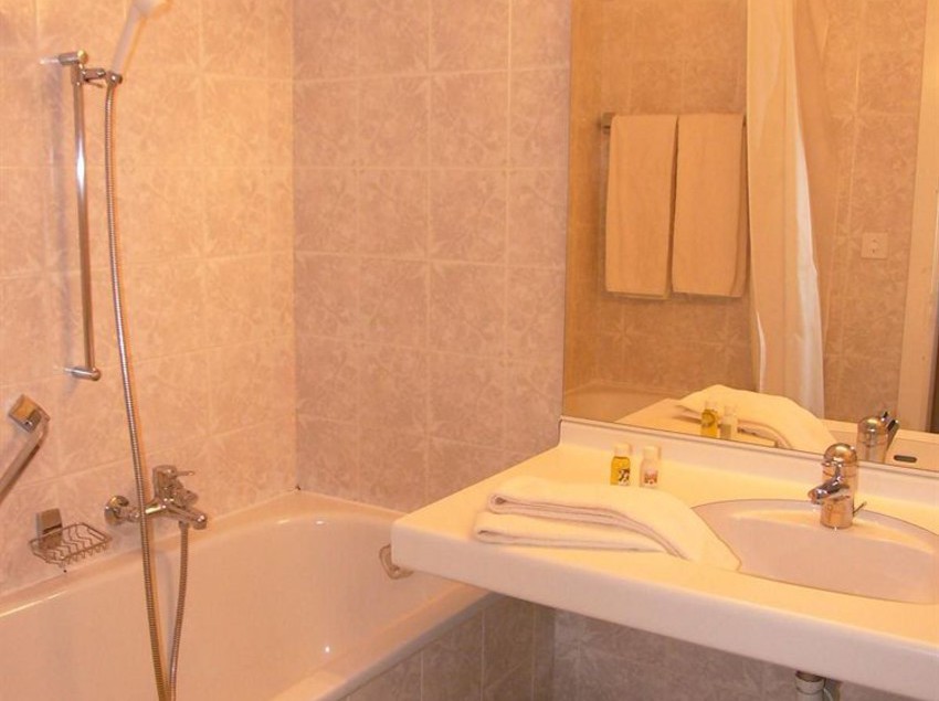 هتل Le Green Economy