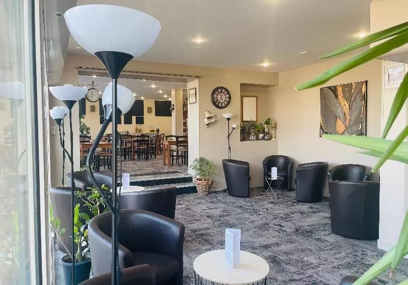 فندق Logis Le Passiflore Cognac