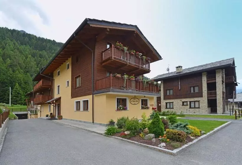 هتل Le Petit Abri