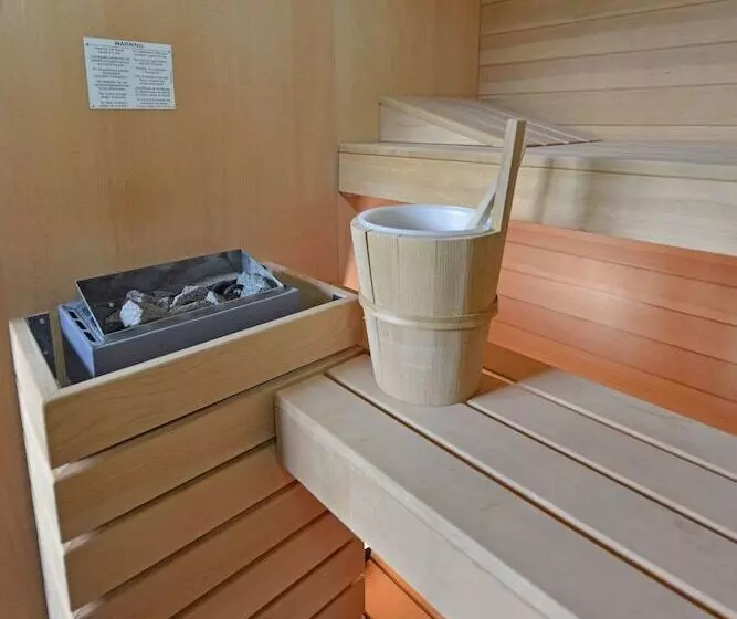 هتل Le Petit Abri