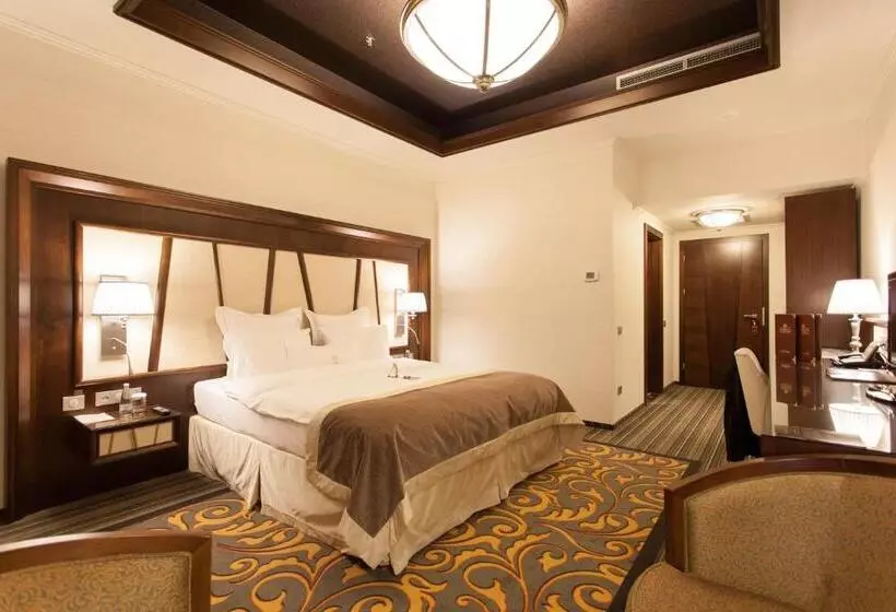 ホテル Metropolis