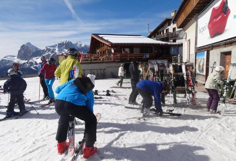 בית מלון כפרי Pontechiesa