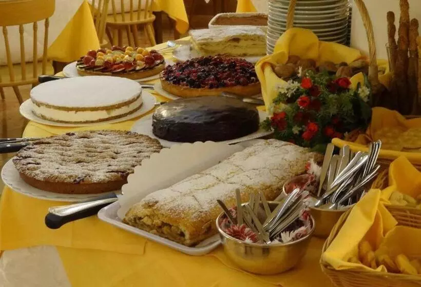 Отель Pontechiesa