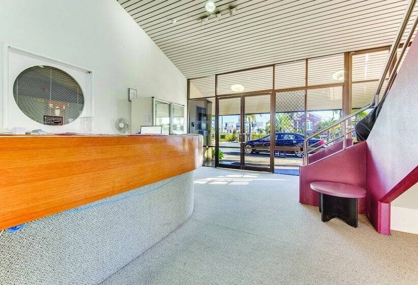 Rockhampton Riverside Central Hotel Official