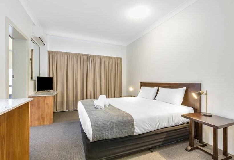 Rockhampton Riverside Central Hotel Official