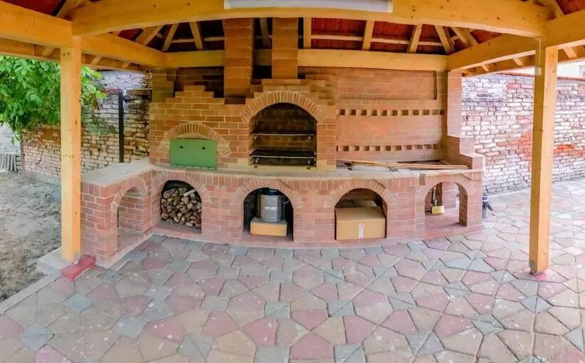 هتل Satu Mare City