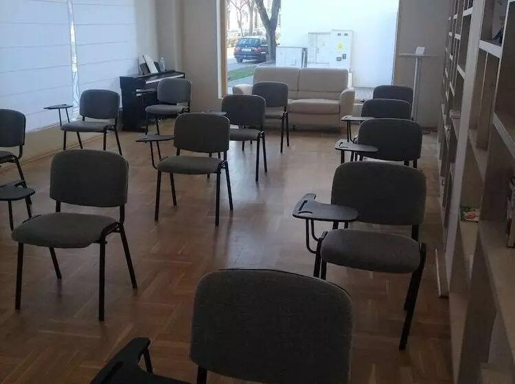 هتل Satu Mare City