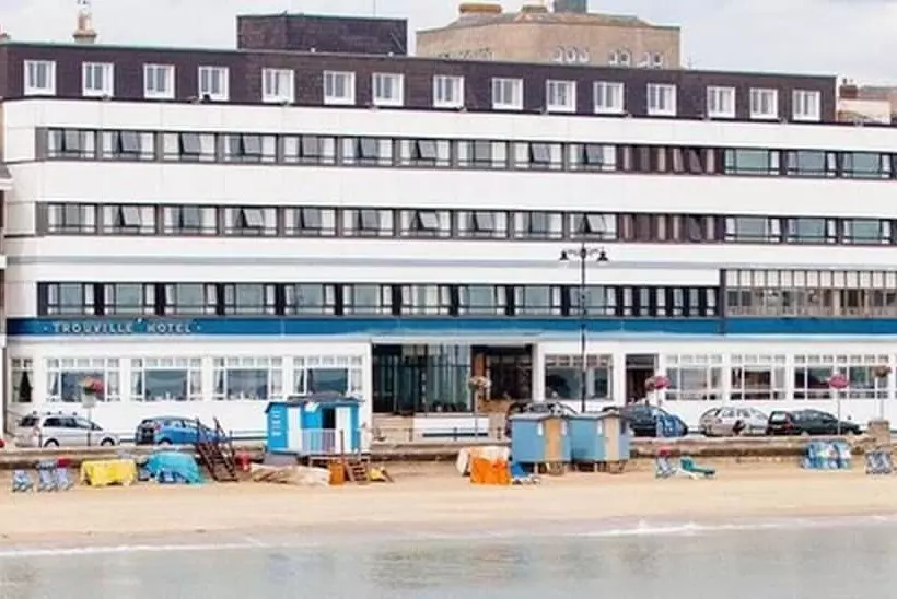 Trouville Hotel By Compass Hospitality