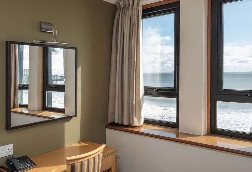 Trouville Hotel By Compass Hospitality