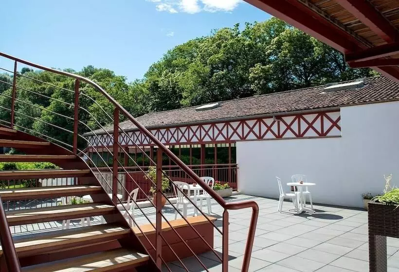 Logis Hotel Ur Hegian