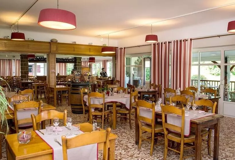 Logis Hotel Ur Hegian