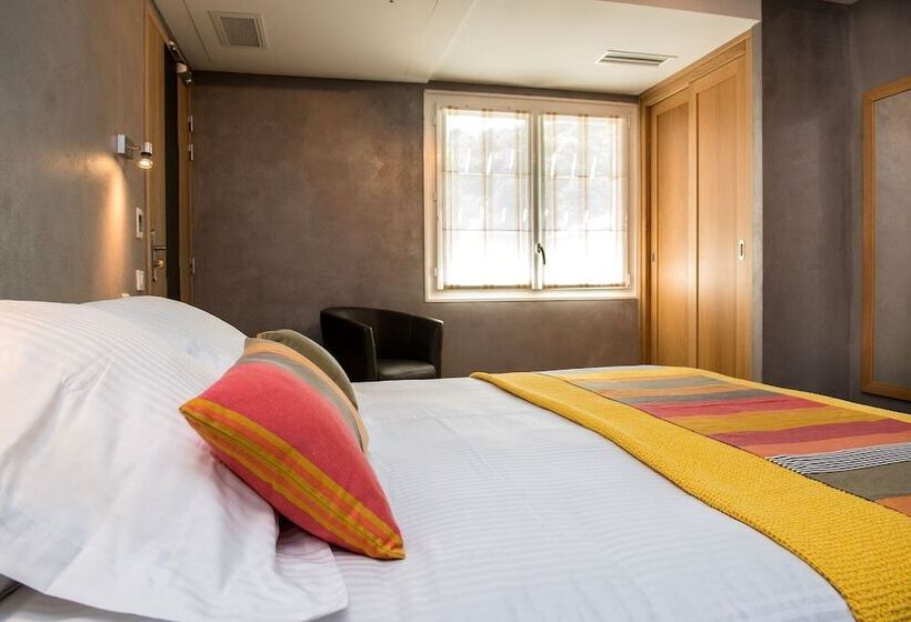 Logis Hotel Ur Hegian