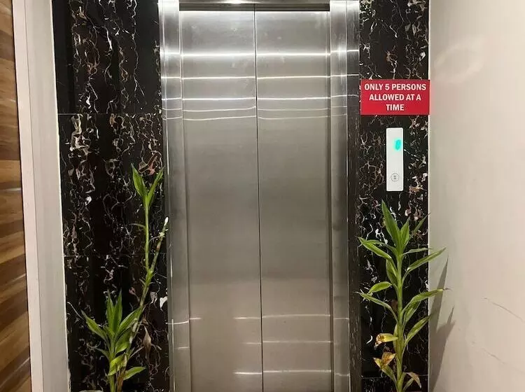 Hotelli Avenue Suites