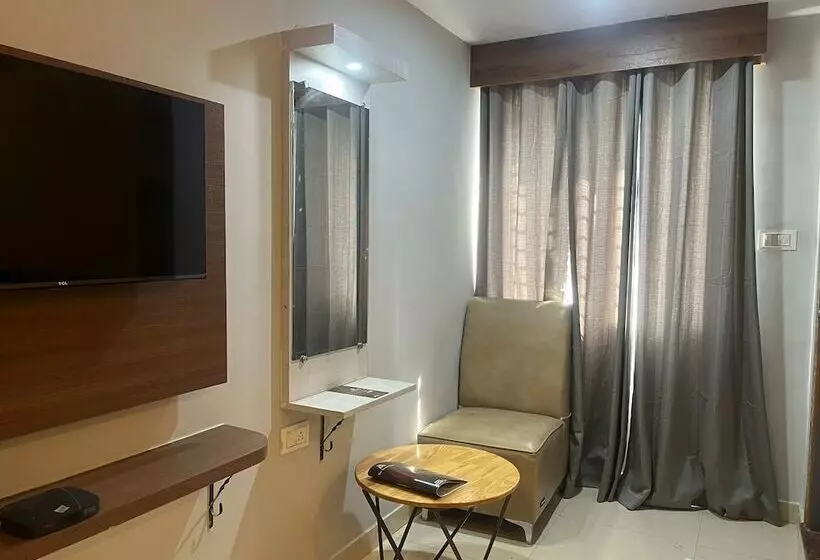 Hotelli Avenue Suites