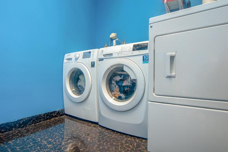 בית מלון כפרי Oyo Life 2837 Apartment Dramaga Tower