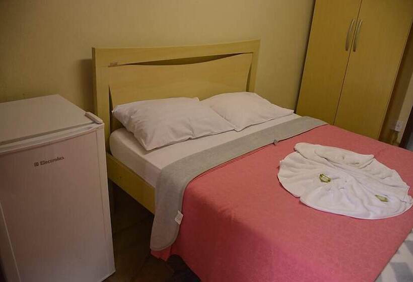 پانسیون Aliens Palace