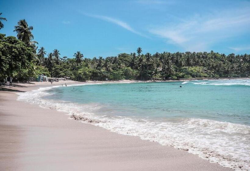 هتل Haven Beach Hiriketiya, Serenevilla Properties