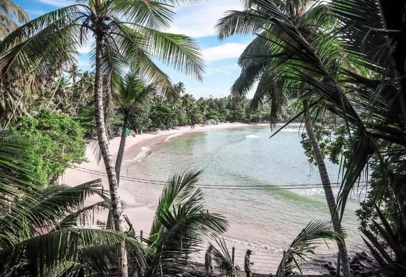 هتل Haven Beach Hiriketiya, Serenevilla Properties