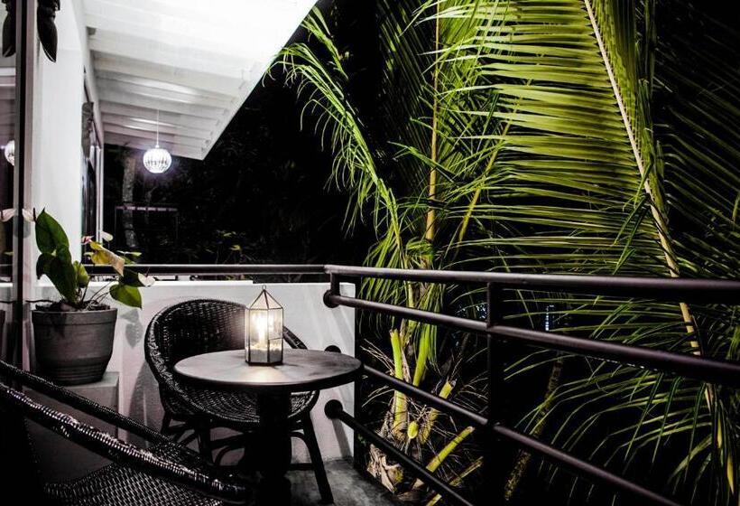 هتل Haven Beach Hiriketiya, Serenevilla Properties