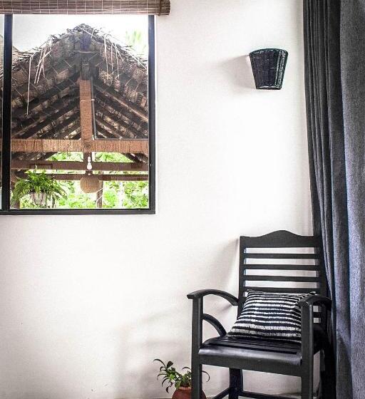 هتل Haven Beach Hiriketiya, Serenevilla Properties