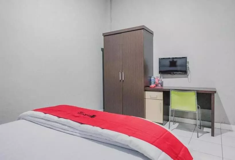 پانسیون Reddoorz @ Jalan Hayam Wuruk Lampung 2