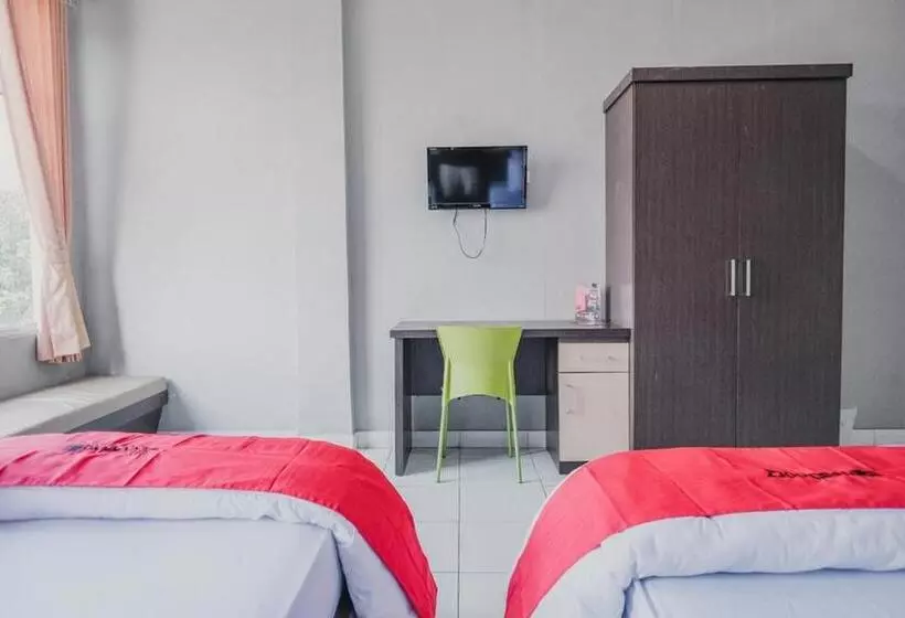 پانسیون Reddoorz @ Jalan Hayam Wuruk Lampung 2