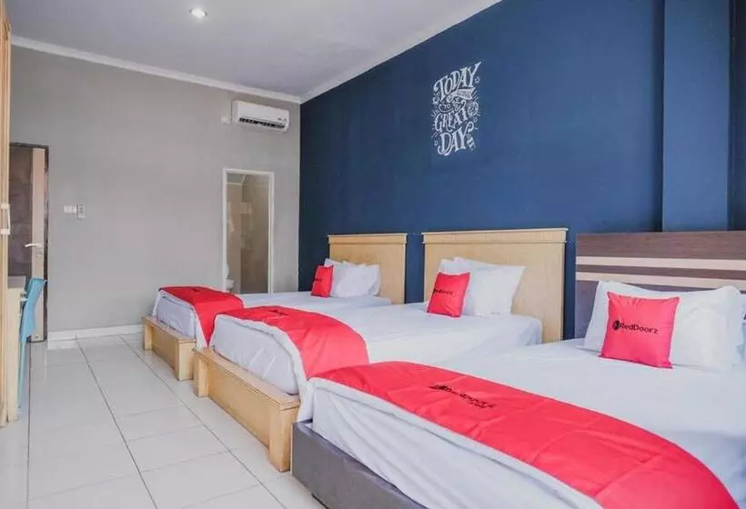 پانسیون Reddoorz @ Jalan Hayam Wuruk Lampung 2