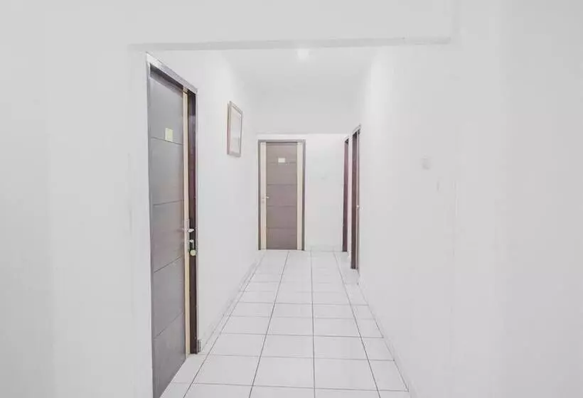پانسیون Reddoorz @ Jalan Hayam Wuruk Lampung 2