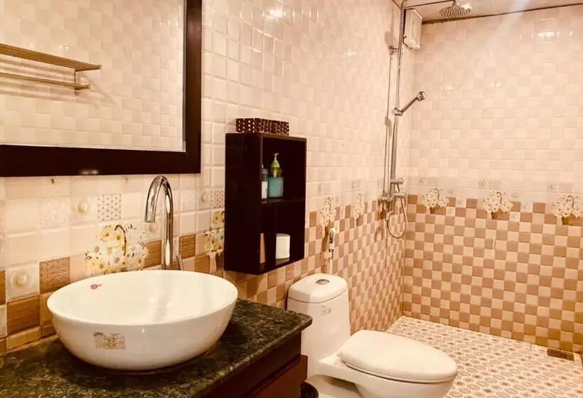 تختخواب و صبحانه Tam Coc Little River Bungalow