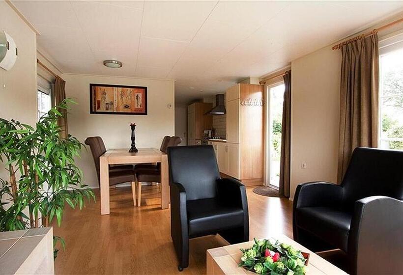 אתר נופש Korhoen 4 Persons