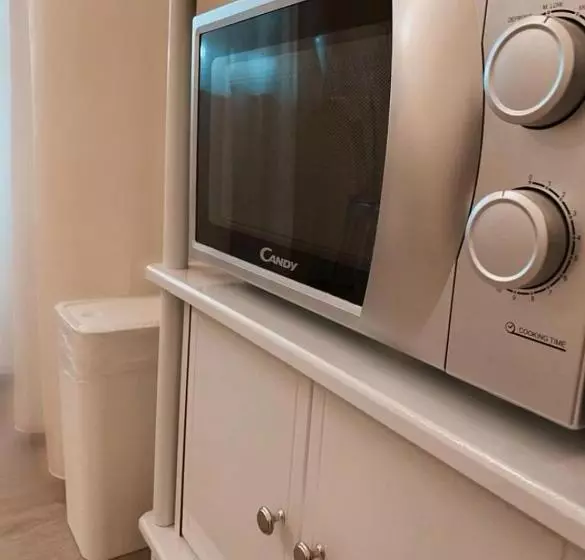 تختخواب و صبحانه Midtown Salerno