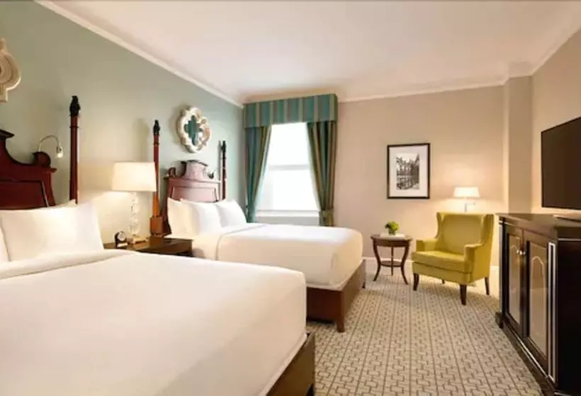 Hotelli Fairmont Chateau Laurier Gold Experience