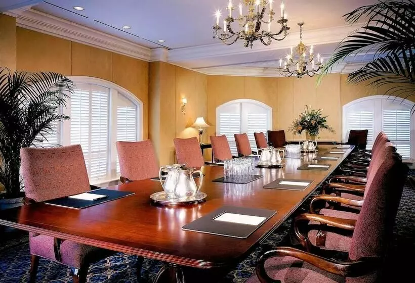 Hotelli Fairmont Chateau Laurier Gold Experience