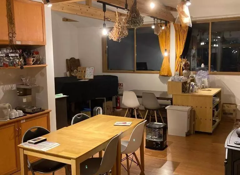 پانسیون Okunikko Guesthouse Jun