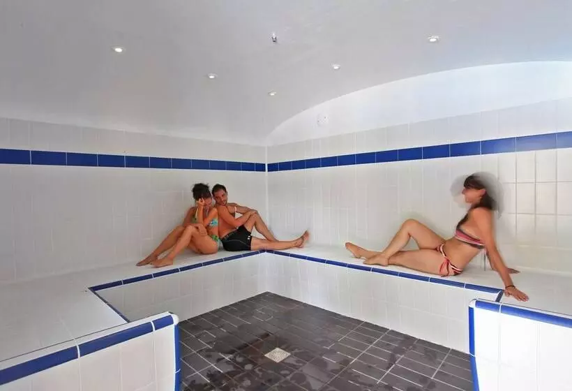 Albirondack Park Camping Lodge And Spa