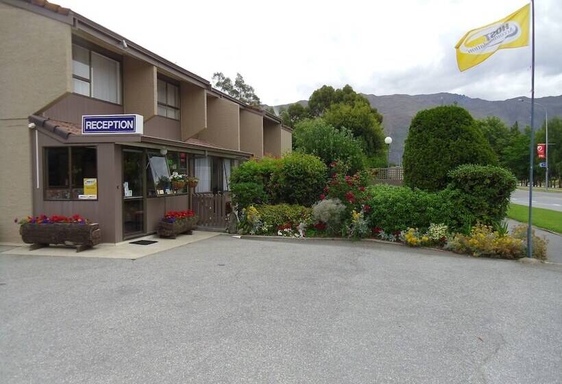 Fairway Motel & Apartments