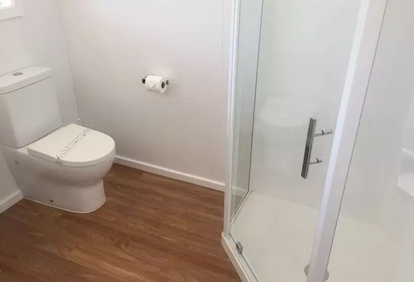 Fairway Motel & Apartments