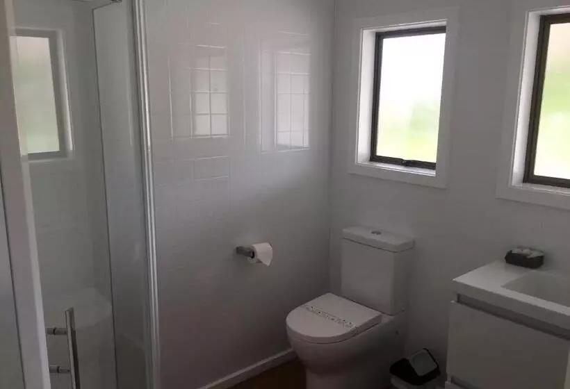 Fairway Motel & Apartments