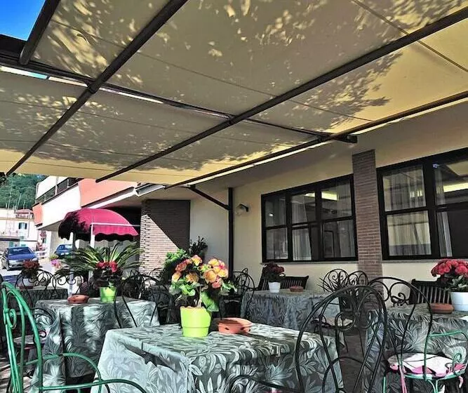 酒店 Albergo Paradiso