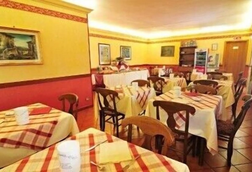 ホテル Albergo Paradiso