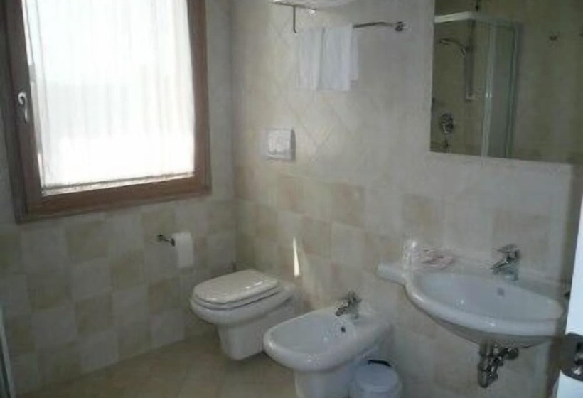 בית מלון כפרי Albergo Ristorante Campanile Azzurro